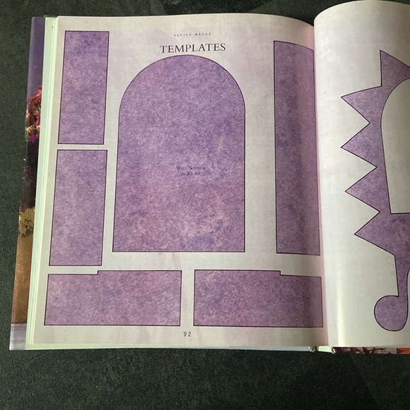 2/$15 Art project books.🏅One is a 1993 Parents’ Choice Award Winner.📚❤️🎨 - Picture 14 of 16